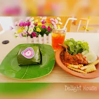 Snapdishの料理写真:Indonesian Food|Dèlight Houseさん