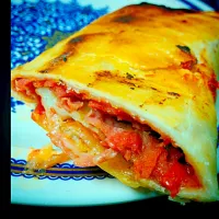 calzone #smokedsausage #cheese|Alister Mendonzaさん