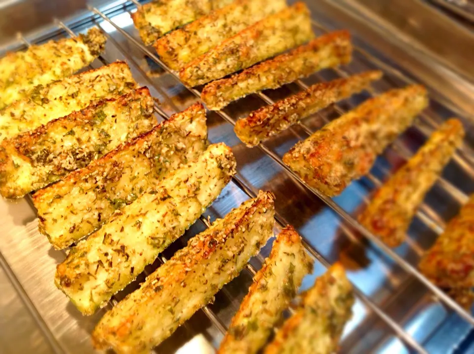 Baked Zucchini parmesan cheese|yui-watchcatさん