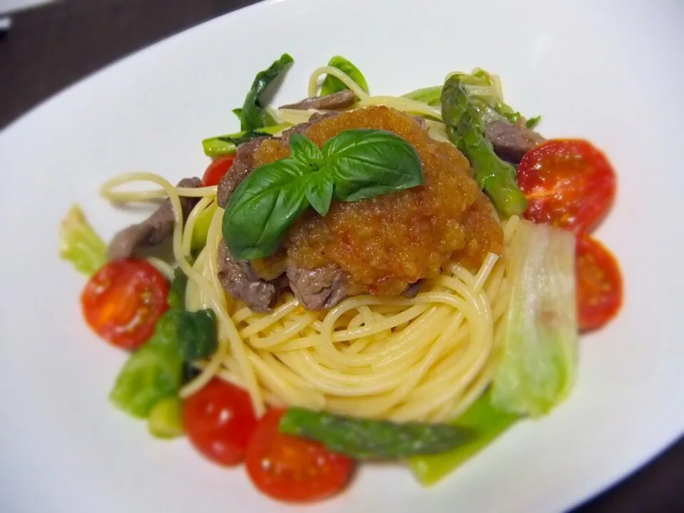 ベジタブル&ステーキのゴージャスパスタ(冷静パスタ)|つき🌙さん