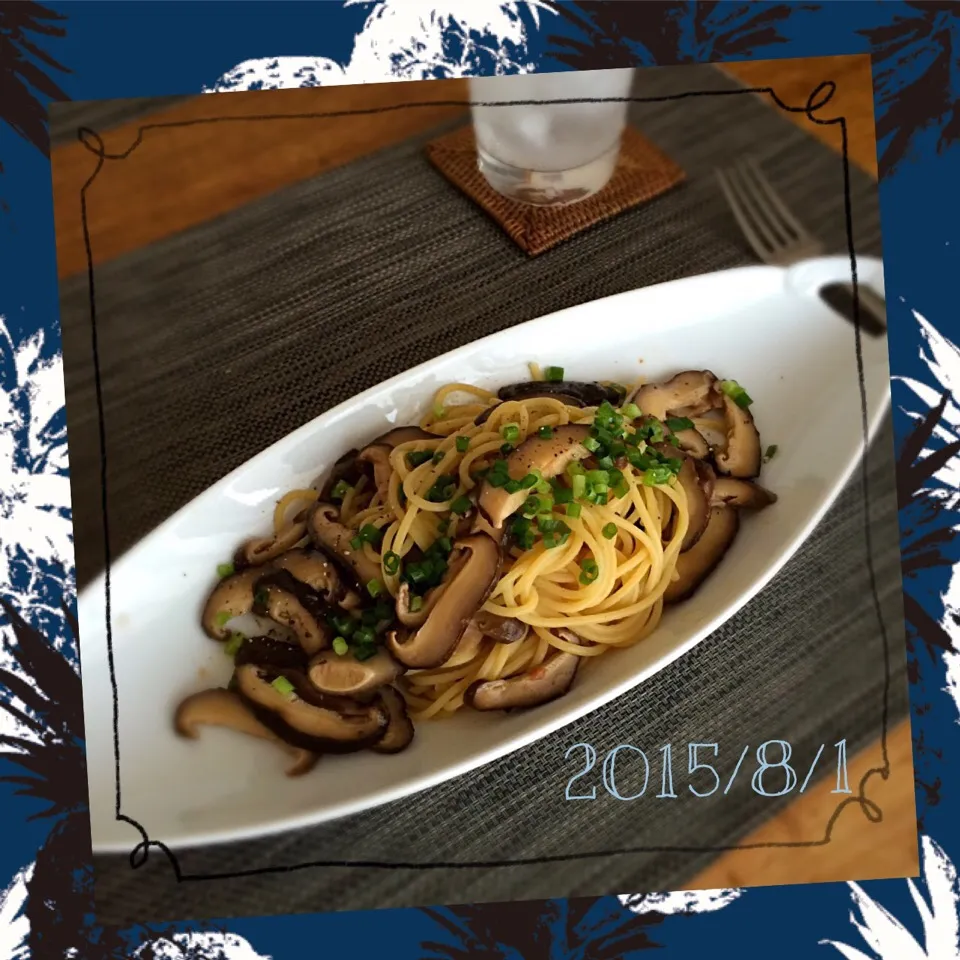 Snapdishの料理写真:干ししいたけと梅のスパゲッティ|𓇼 Ⓢ Ⓗ Ⓘ Ⓝ Ⓞ Ⓑ Ⓤ 𓇼さん