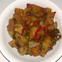 #Pork Rasher with leek and Capsicum|Petrus Parlinggomanさん