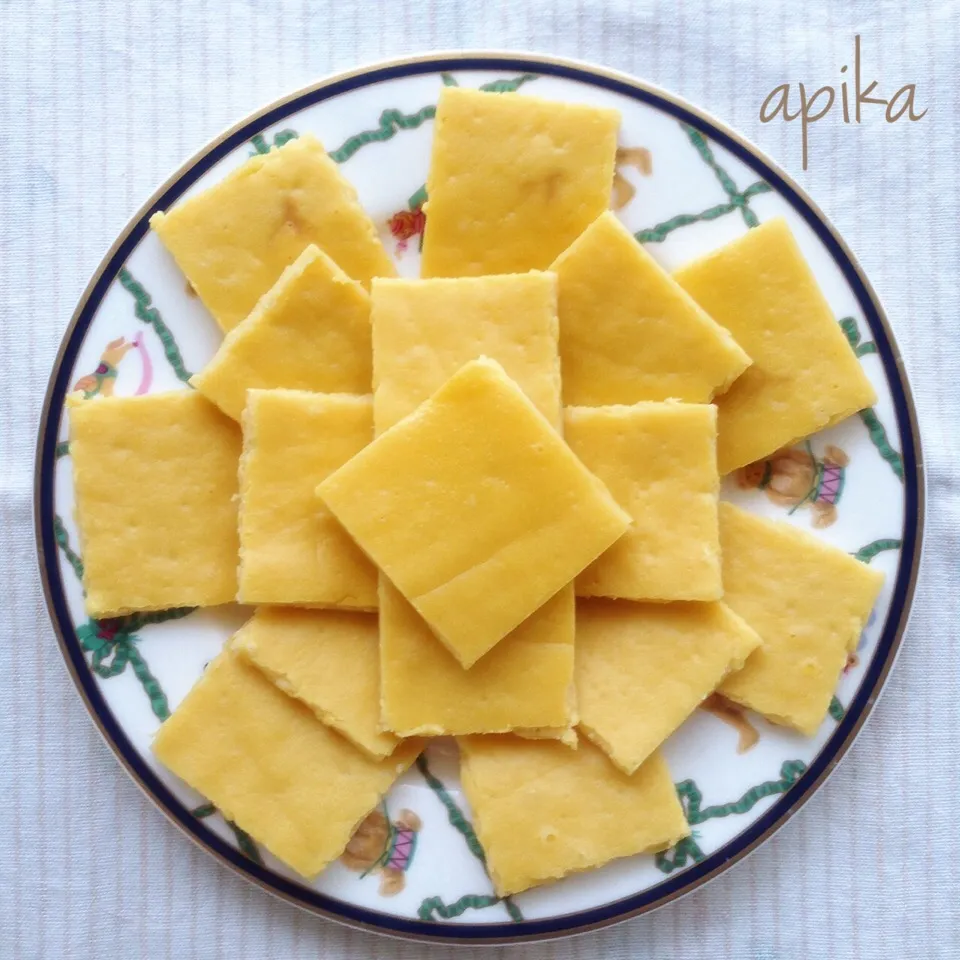 さわこさんの料理 クリチの要らない簡単しっとりチーズケーキ(風)♪|あぴかさん