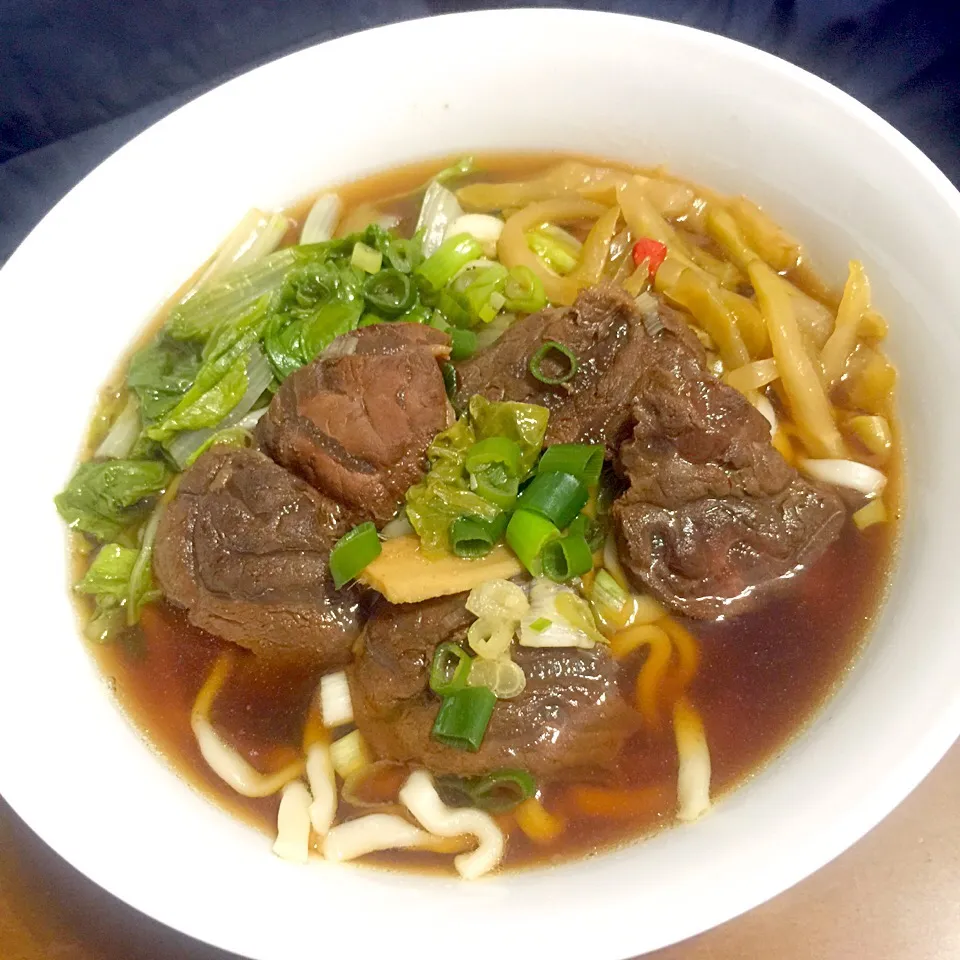 Brand "mon " beef noodles !|LivChenさん