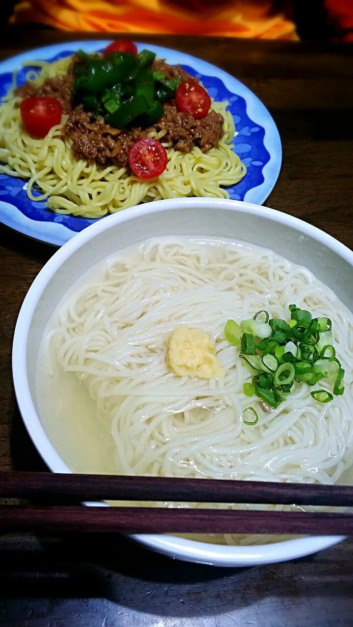 鶏出汁～素麺vsジャージャー麺|いよこ🍻さん