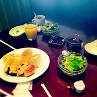 Healthy tofu and verges for breakfast..|Prettie Delos Santos Yamamotoさん