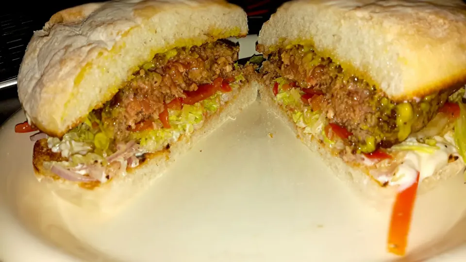 Wagyu Burger|Simon Mathewsさん