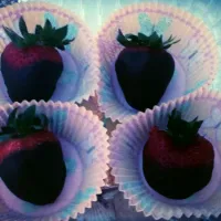 chocolate dipped strawberries|Garcia Jasnique Hallさん