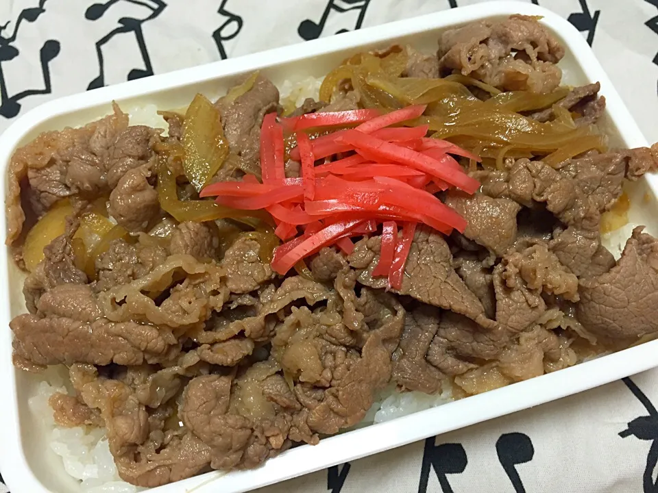 吉野家の味にできた(・∀・) 牛丼弁当|ちもこさん