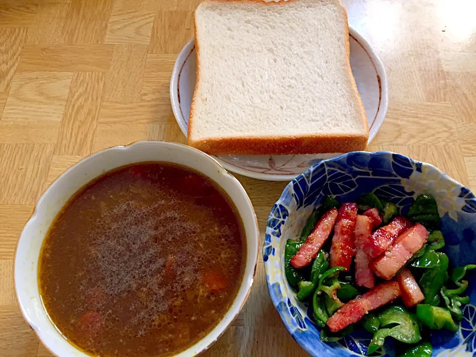 朝食|Tarou  Masayukiさん