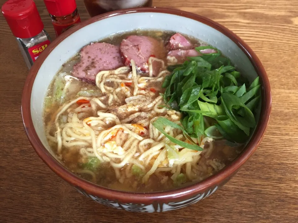 マルちゃん正麺🍜、醤油味❗️꒰✪ૢꇵ✪ૢ꒱ෆ⃛ෆ⃛ೄ✨|サソリさん