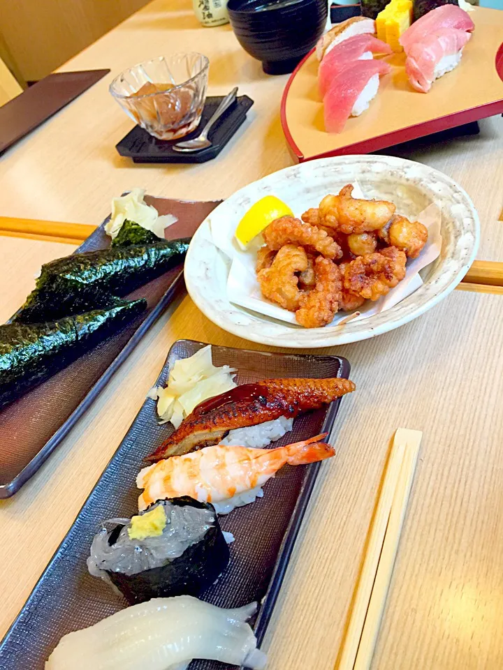 🍣お寿司  タコのから揚げ  お味噌汁  ワラビ餅|ch＊K*∀o(^^*)♪さん