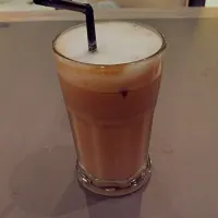 iced latte|Lisa Xinzhi Wuさん