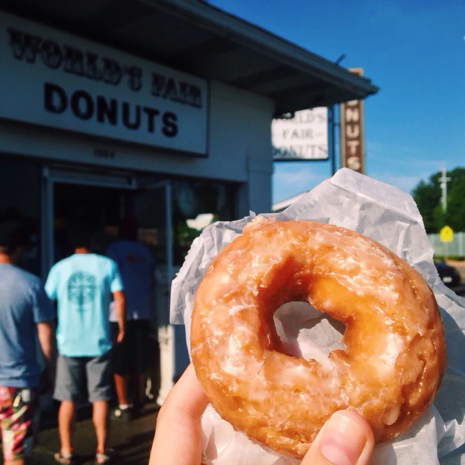 Snapdishの料理写真:Buttermilk cake doughnut 🍩|eliseさん