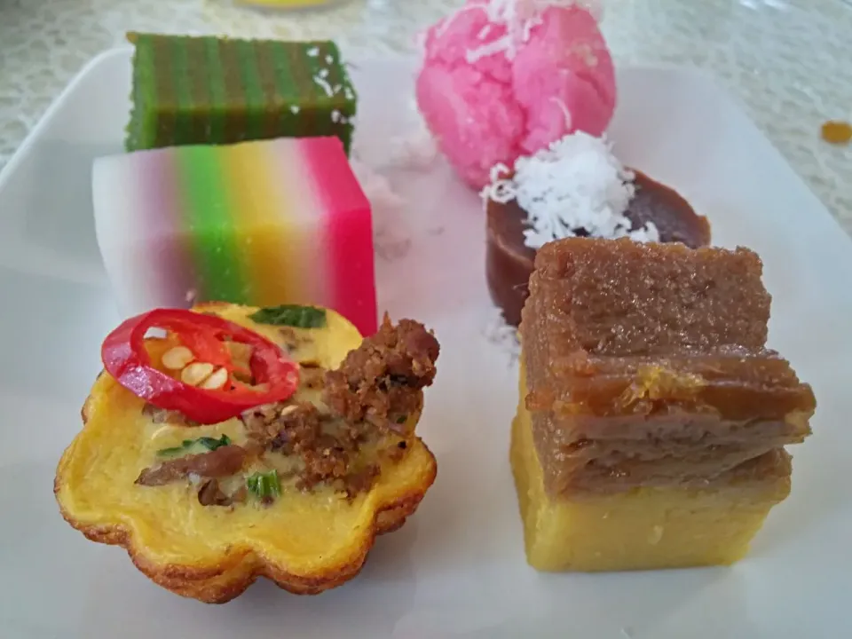 Assorted Malay Kuehs|FooDin'sさん