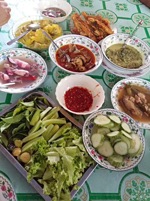 Snapdishの料理写真:Lauk Kampung|FooDin'sさん