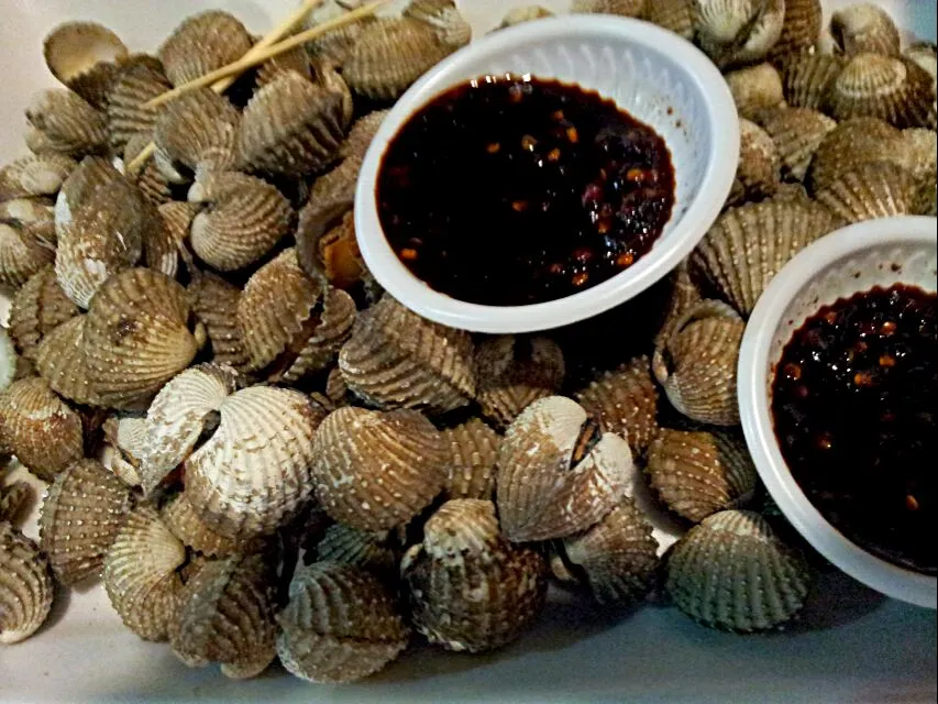 Kerang Rebus Cicah Sambal Kicap|FooDin'sさん