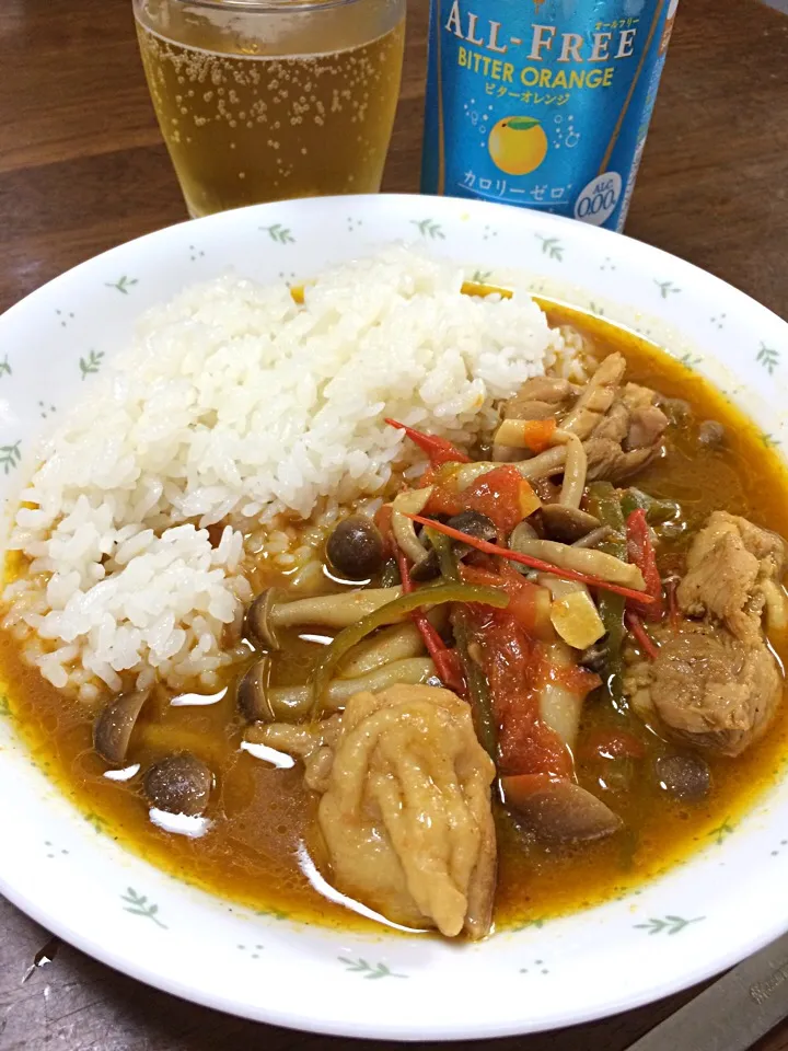 カレーの壺／チキン（辛口）にグリーンカレーを混ぜて|Hiro Yanさん