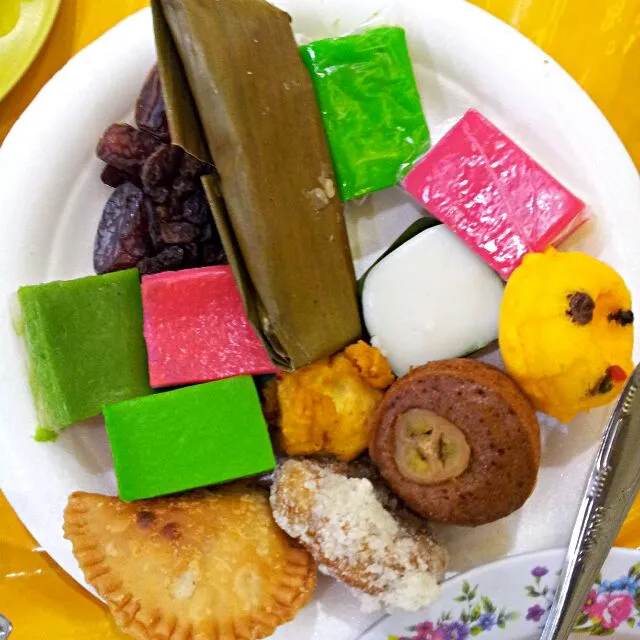 Assorted Malay Kuehs|FooDin'sさん