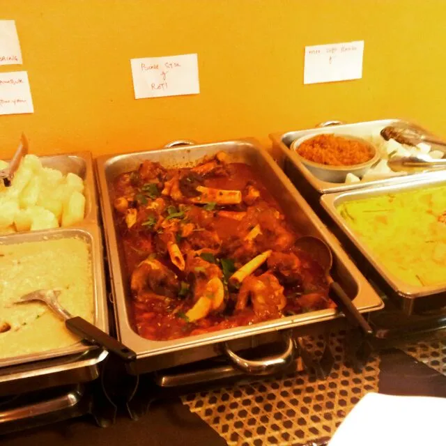 Snapdishの料理写真:Malay Buffet|FooDin'sさん