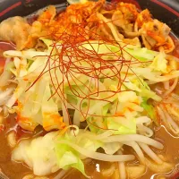 Snapdishの料理写真:辛かったけど相変わらず美味しい久々の紅ラーメン😃💕🍜