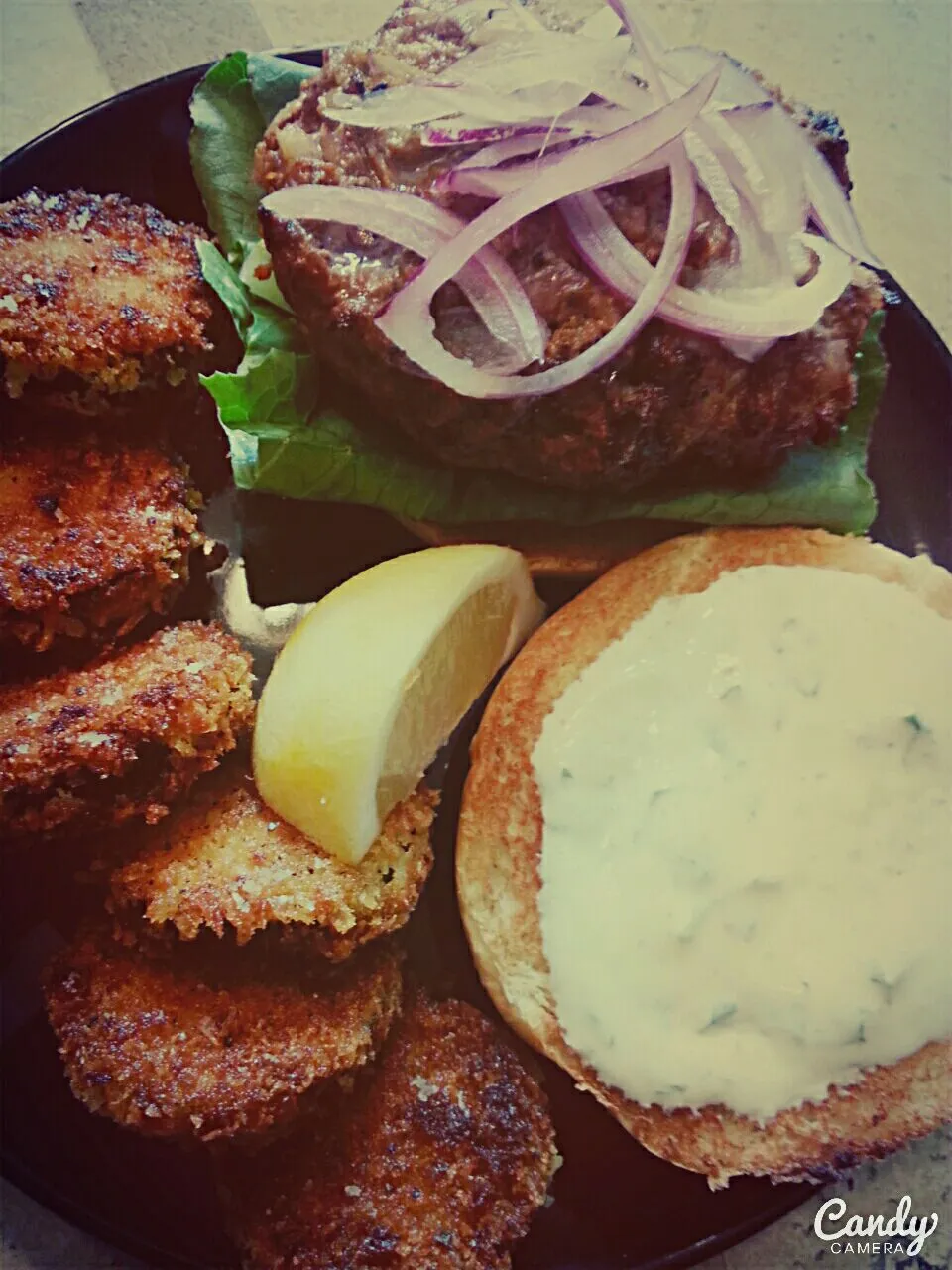 Snapdishの料理写真:#BlueApron Vadouvan-Spiced Lamb Burgers with Crispy Curried Zucchini Rounds|Courtney Alizabet Riess Handelさん