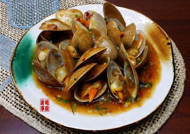 豉汁辣酱贵妃蚌。。。clams in black bean chili sauce|steven z.y.さん