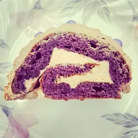 Ube Roll Cake with Mocha Cream 

#UbeRollCakeWithMochaCream #UbeRoll #UbeCake #MochaCream #TaroRollCakeWithMochaCream #TaroRoll #TaroCake #PurpleCake #FilipinoF|letsEATnowさん