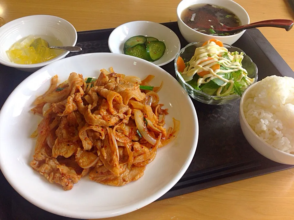 スタミナ焼肉定食¥750@台湾料理華園(さいたま市見沼区)|ま〜ちんさん