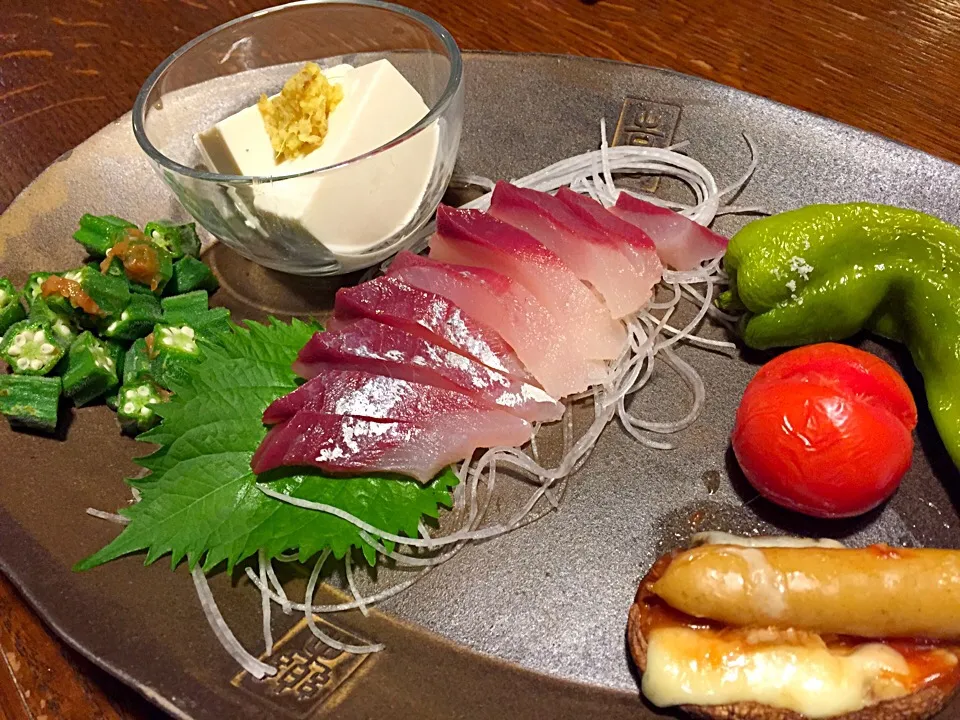 Snapdishの料理写真:ワンプレート刺身定食|kenji kojimaさん