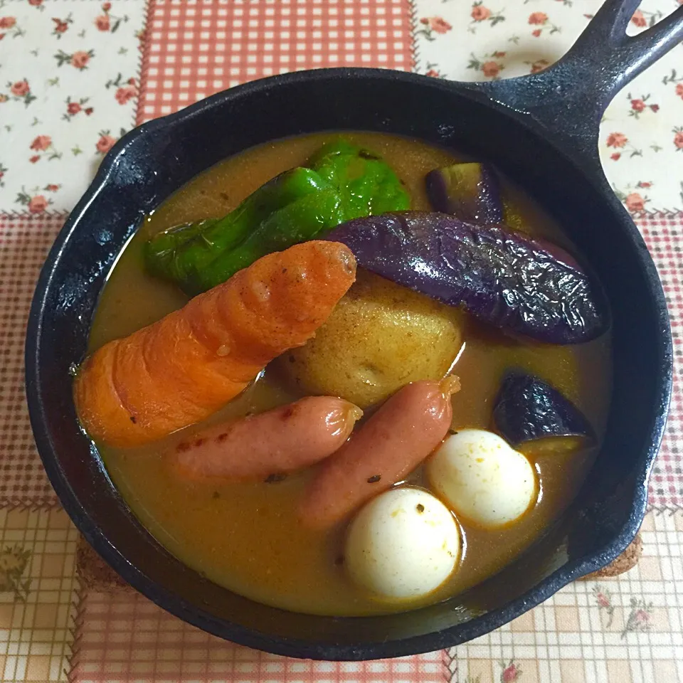 ロッジのスキレットdeスープカレー🍛|＊ゆみしぼり＊さん