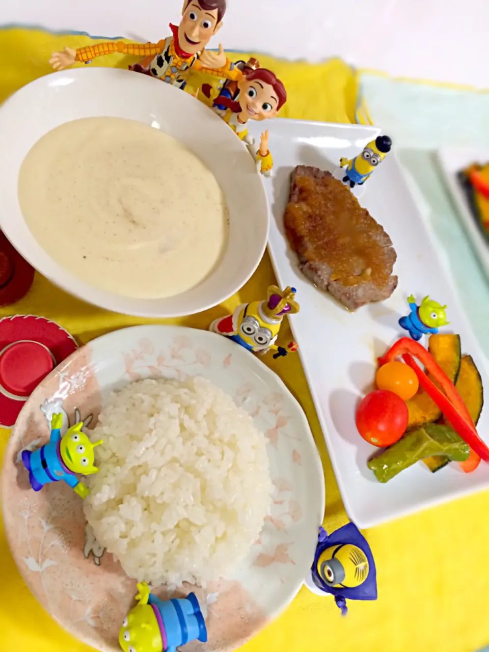 今日の晩ご飯                              ステーキ                                      和風オニオンソース掛け              野菜添え                                      ビシソワーズ|おくるまさん