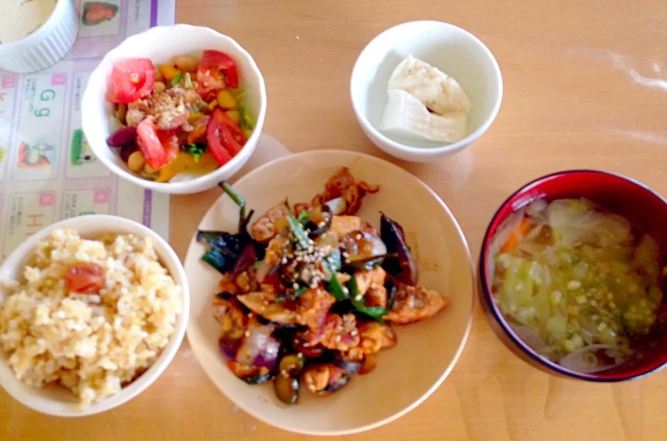 晩ご飯🍚豚肉とナスのキムチ炒め|かわちさん