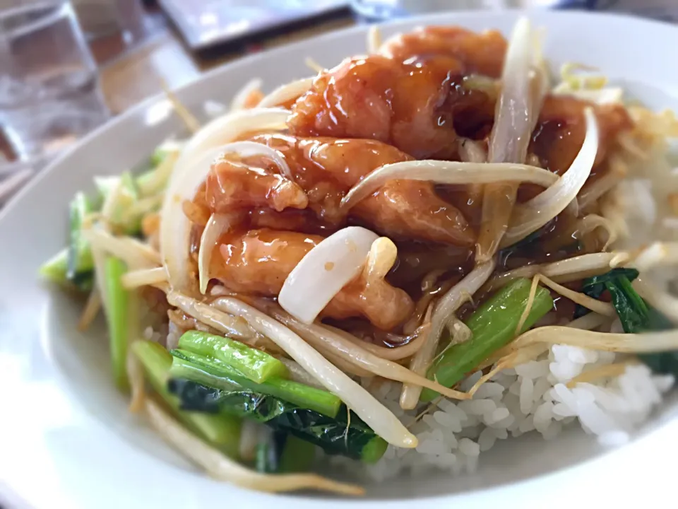 基山町 三九 からあげ丼 650円|旨い飯好き近藤かずひささん