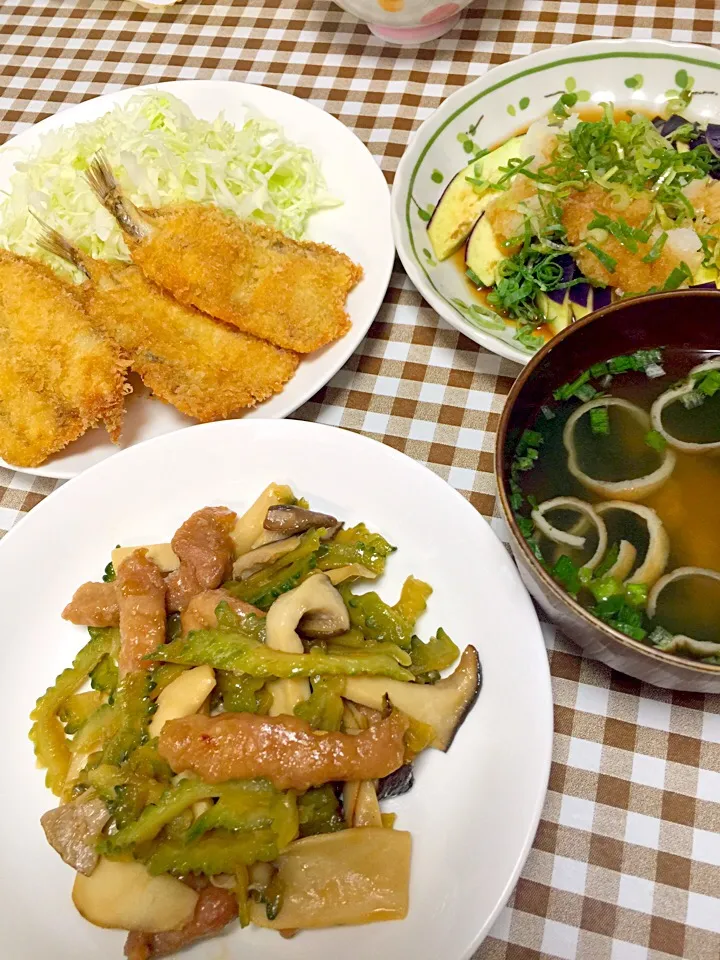 ニギスのフライ🌳ゴーヤ、エリンギ、豚もも肉のガリバター醤油🌳ナスのおろしポン酢|☆光るさん