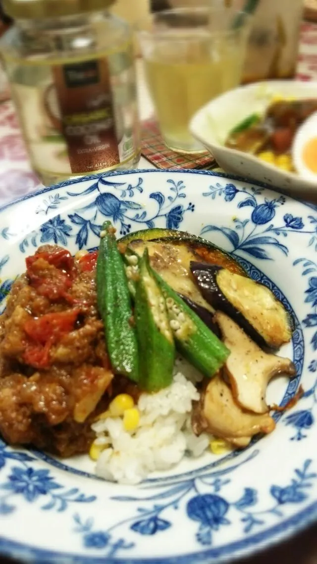 🍅🍆🍄野菜たっぷり夏野菜ドライカレー🍛withコーンライス～ココナッツオイルで～|Mihoさん