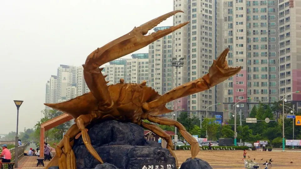 "King crab"...Soraepogu esplanade|steven z.y.さん