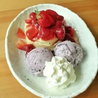 Pancake with brown rice ice cream|Ratta Dakzさん