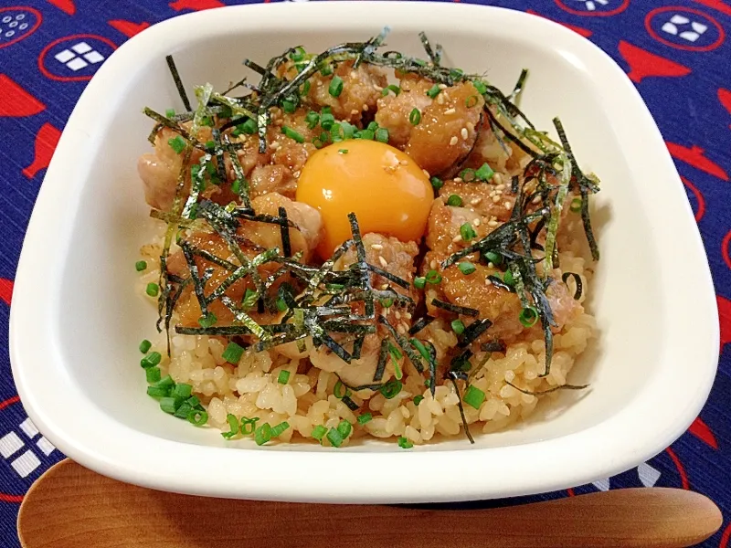 栗皮茶さんのフライパンで簡単☆焼き鳥丼 #楽天レシピ|楽天レシピさん