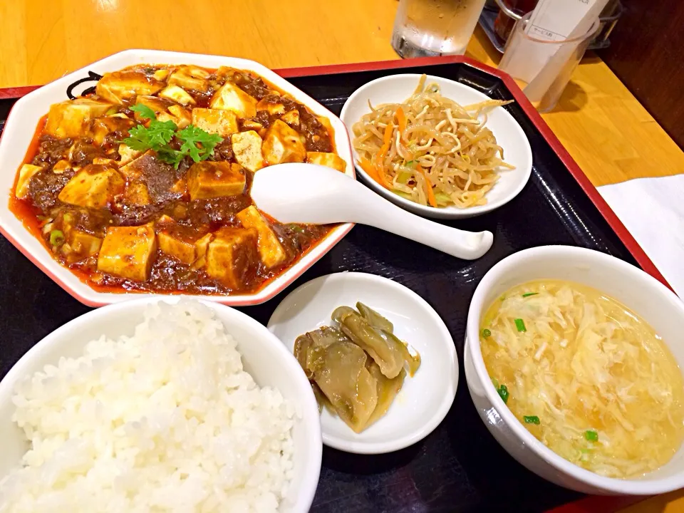 麻辣麻婆豆腐定食|有山さん