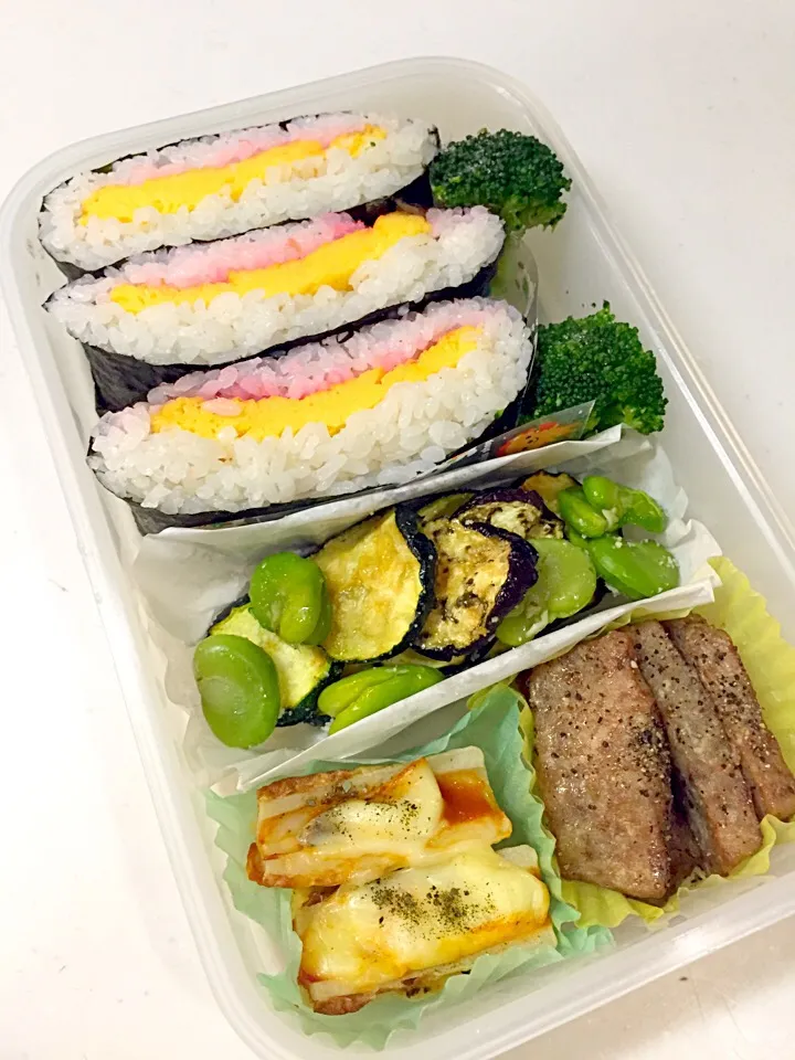 【8/6お弁当】デカ弁|ゴマあやさん