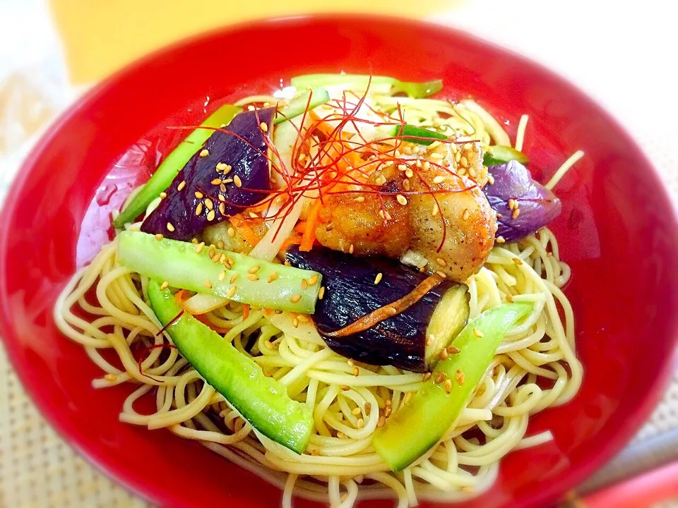 鶏と茄子の南蛮漬けのせ冷麺❗️|ポンポコたまこさん