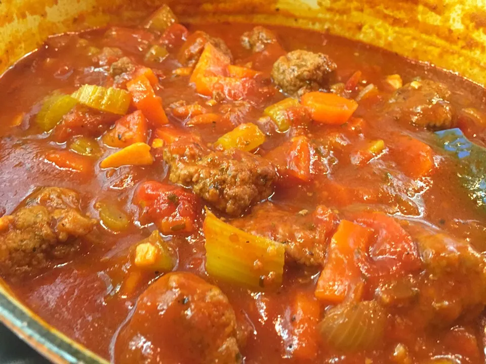 Homemade meatball black pepper Tomato Sauce.|Colleen Teoさん