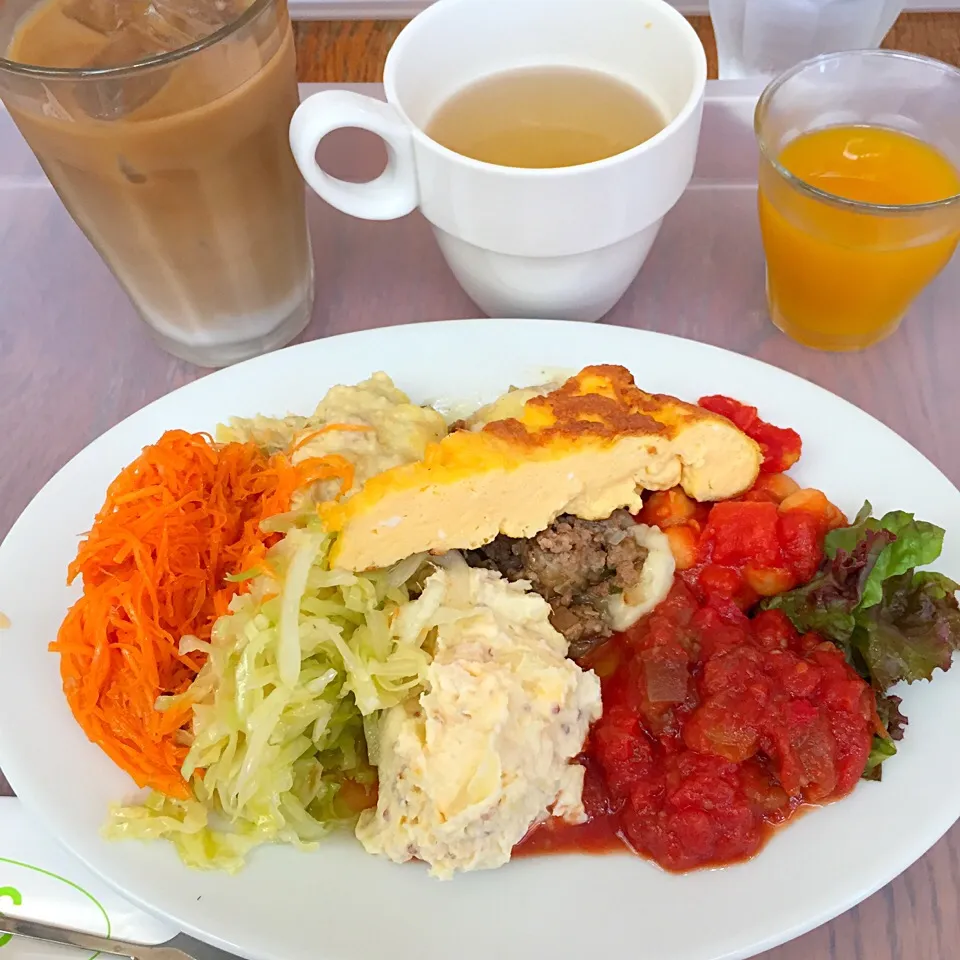 Snapdishの料理写真:caféでプレート♪|ちゃそさん