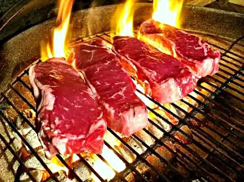 Grilled Beef Steaks|Sheila Harrisさん