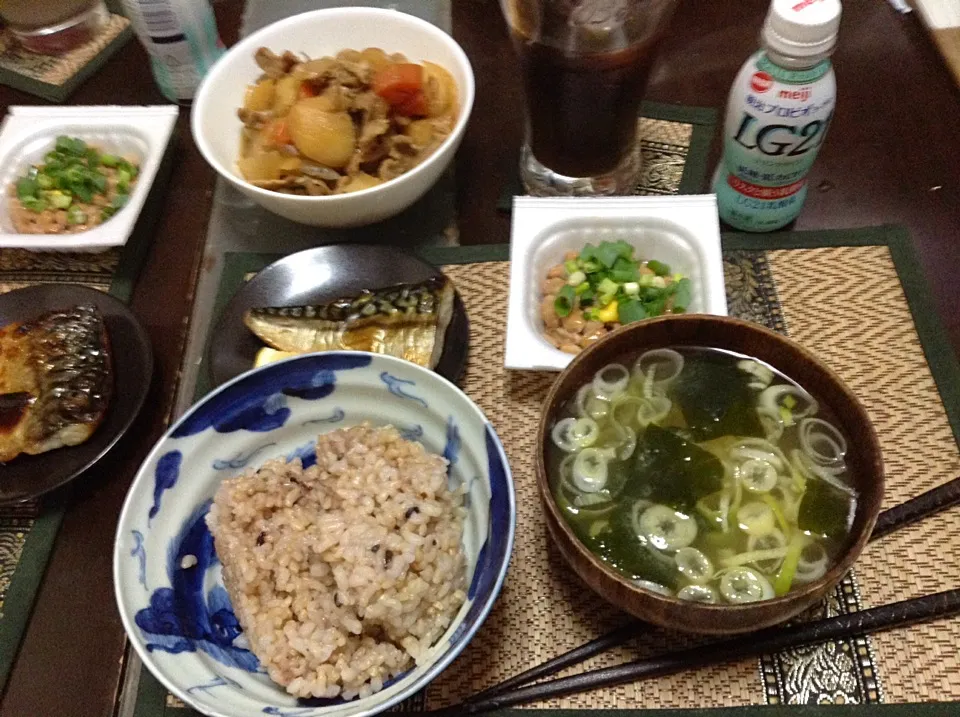 鯖塩焼き＆納豆＆ワカメと葱の味噌汁|まぐろさん