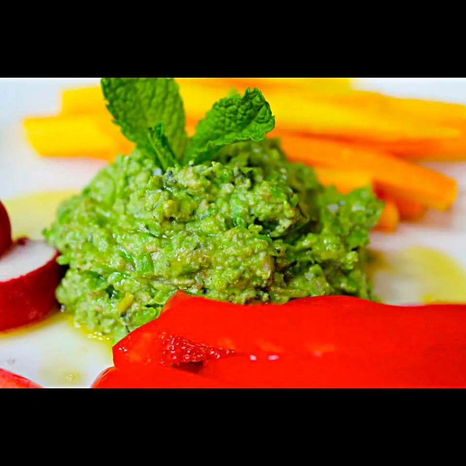 Raw Green Pea Mint Hummus|lisaさん