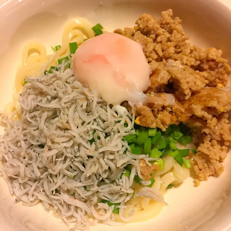 Snapdishの料理写真:怪味ソースの冷まぜうどん(◍•ڡ•◍)❤|いつみさん