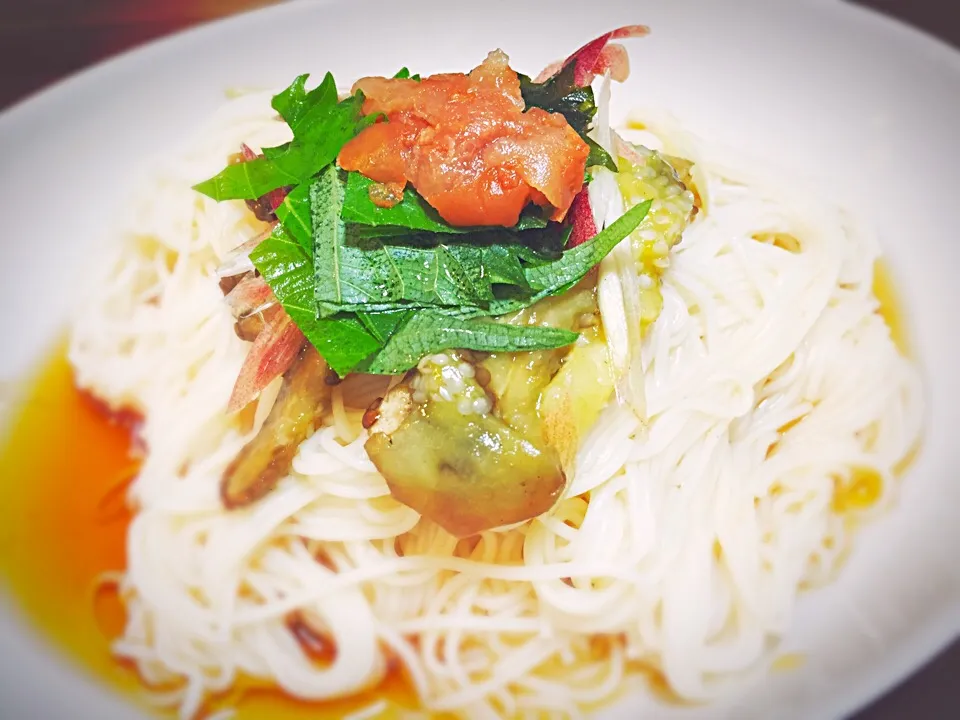 夏バテ解消！焼きなすのさっぱり素麺|さおさおさん