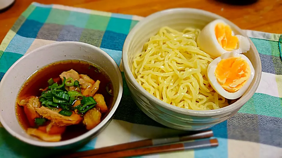 つけ麺です。高山なおみさんのレシピの「蒸し鶏」はやわらかくて、ほんとにおいしいです。|tomingさん